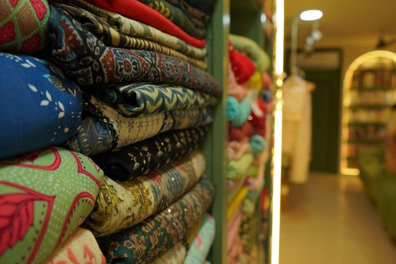 THE FABRIC STORE